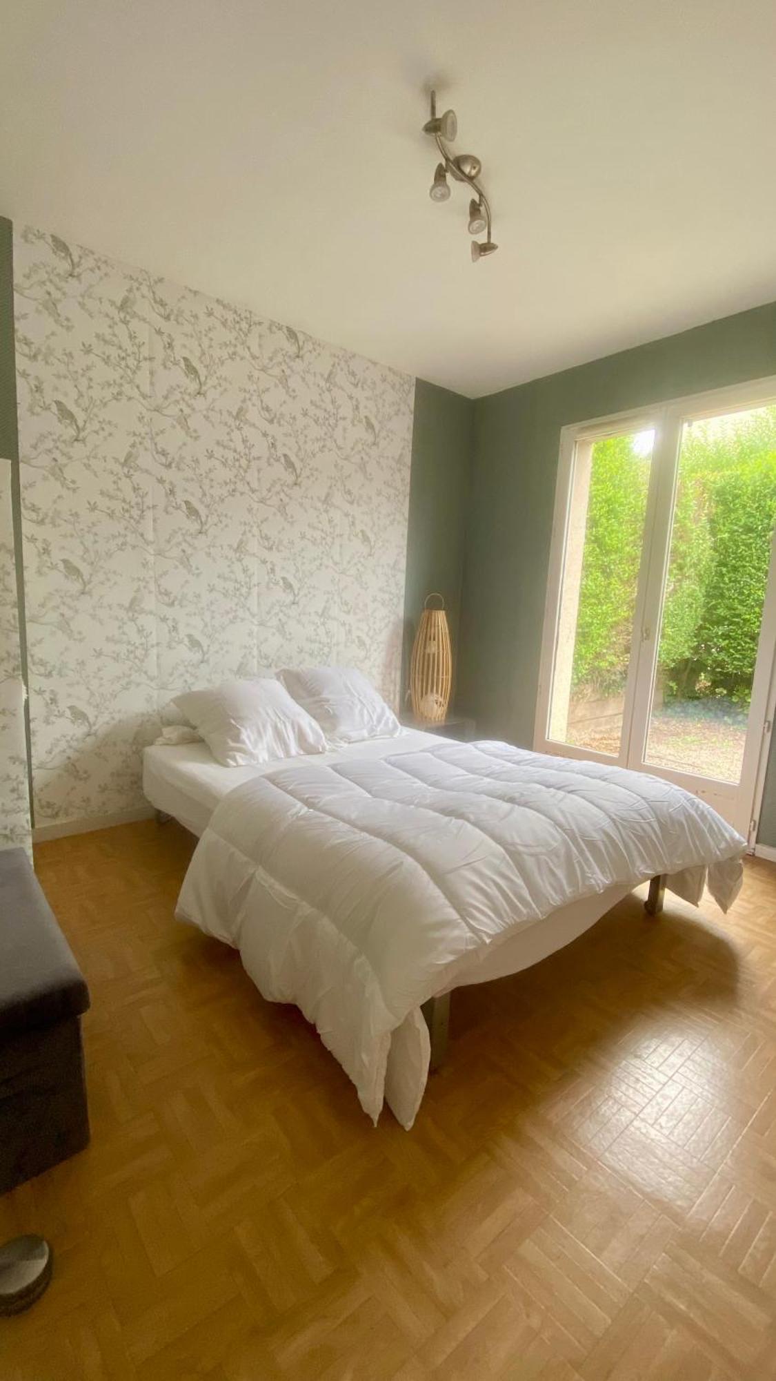 Maison A Deux Pas Du Bourg Hébergement de vacances